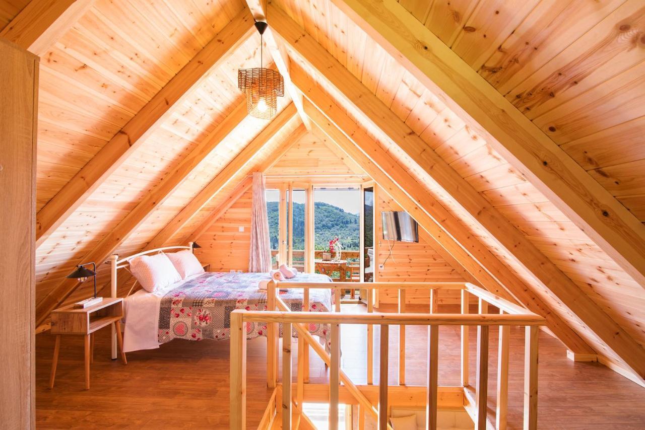 Romantic Tree House Kato Pavliana Экстерьер фото